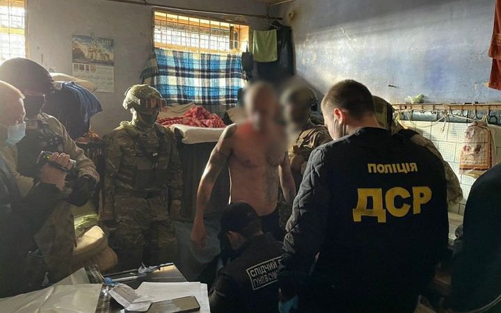 На Сумщині поліція повідомила про підозру групі “смотрящих”