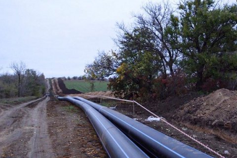 ​Оккупанты в Крыму начали укладывать трубы нового водовода для Симферополя