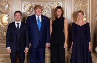 Зеленський сфотографувався з Трампом
