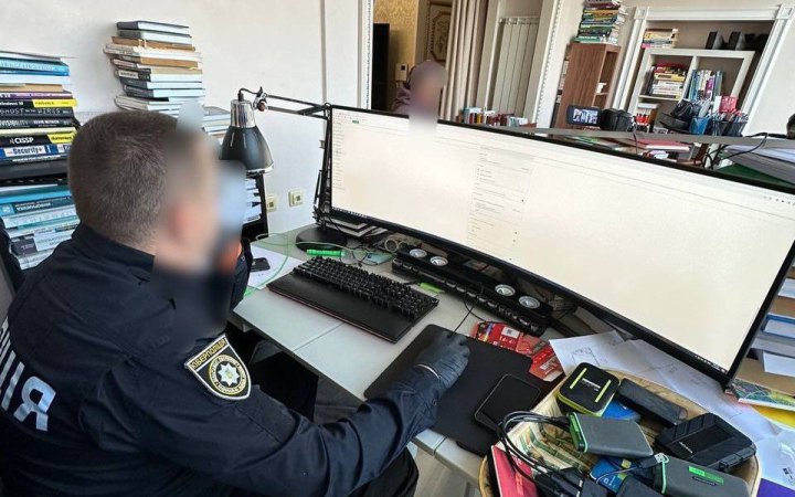 Правоохоронці України та Європи заявили про викриття міжнародної хакерської групи на атаках на провідні світові компанії