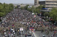 Правящая партия Армении решила не выдвигать кандидата в премьеры