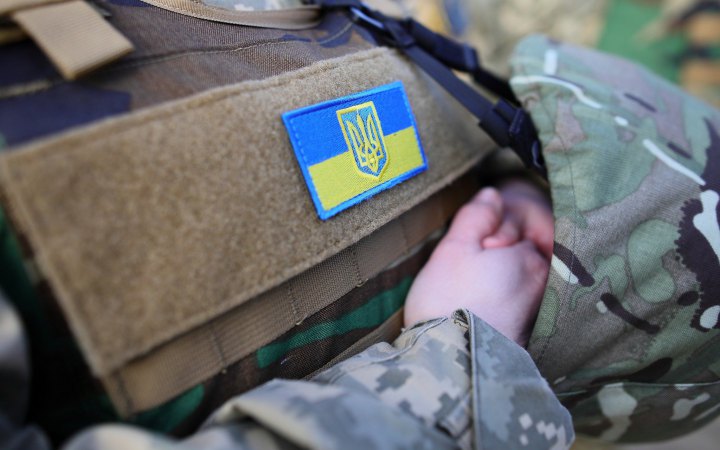 Уряд збільшив виплати військовим "на нулі" на 70 тисяч гривень