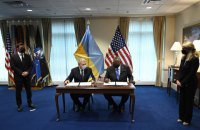 Україна і США підписали угоду про основи оборонного партнерства
