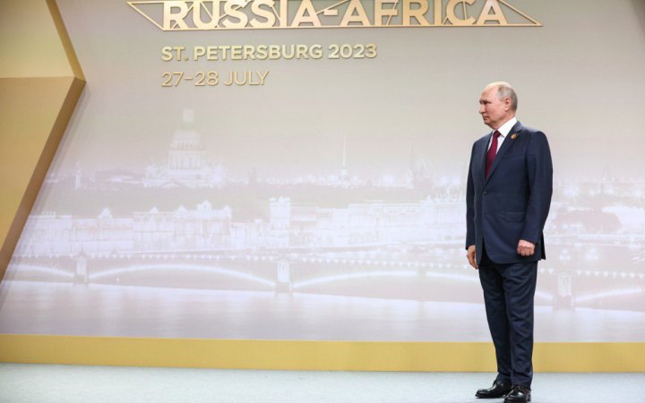 Цього року кількість африканських лідерів, які взяли участь у російсько-африканський конференції, зменшилась у 2,5 рази