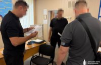 У ДБР повідомили, що проводять обшуки у понад 100 ТЦК по всій Україні (доповнено)