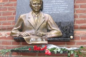 В Киеве хотят установить шесть новых мемориальных досок