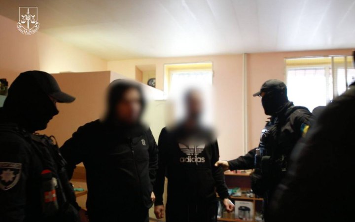У столичному СІЗО повідомлено про підозру організатору «сходки», ще двом «ворам у законі» – у поширенні впливу