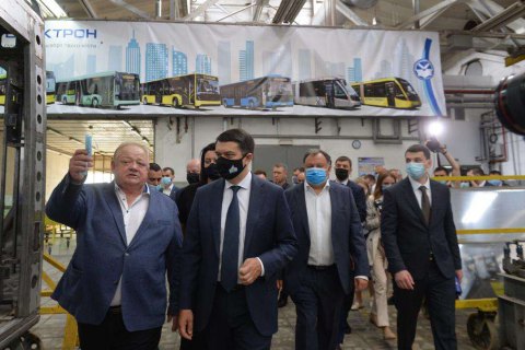 Разумков сподівається на ухвалення змін до закону "Про публічні закупівлі" щодо локалізації