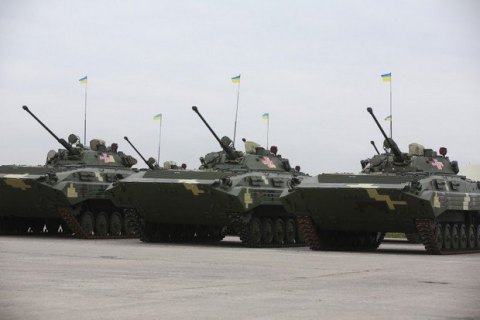 Кабмін дозволив Держслужбі спецтранспорту застосовувати кийки і електрошокери