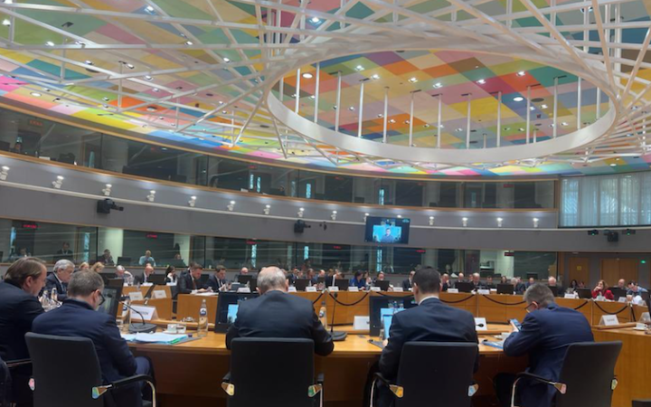 "Більше боєприпасів до артилерії максимально швидко", – Рада ЄС з закордонних справ обговорила допомогу Україні