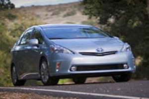 Во Франкфурте представят новый Toyota Prius, который может заряжаться от домашней сети