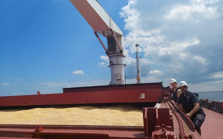 З України експортовано 10 млн тонн зернових та олійних культур, – фон дер Ляєн