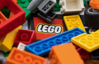 Виробник конструкторів LEGO припиняє роботу в Росії 