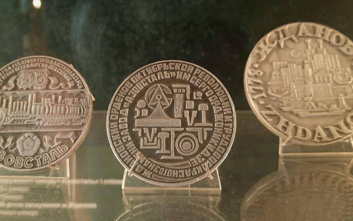 Уникальную коллекцию Ефима Харабета из мариупольского музея оккупанты вывезли в Донецк