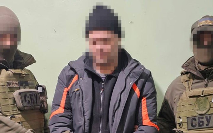 У Запоріжжі колишній посадовець МВС “здавав” ворогу інформацію про оборонні заводи, – СБУ