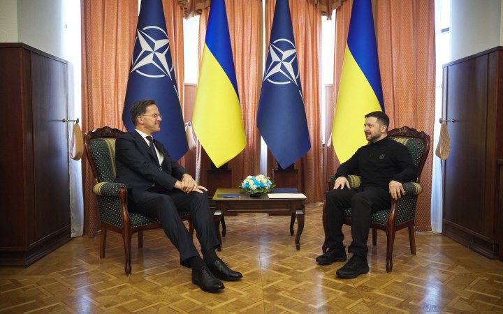 Зеленський обговорив із Рютте посилення ППО України