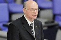 Немецких депутатов отругали за дорогие командировки