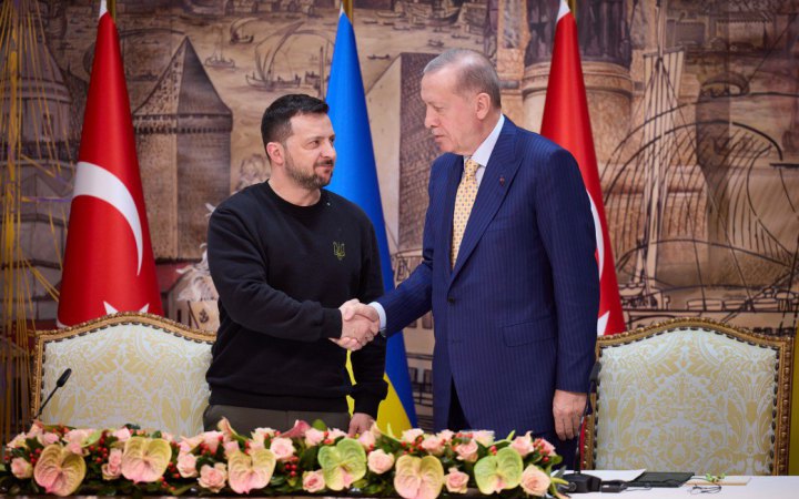 Зеленський передав Ердогану список громадян України, яких Росія утримує в тюрмах і таборах у нелюдських умовах