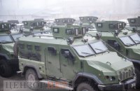 НГУ і Міноборони достроково отримали чергову партію бронемашин "Варта"