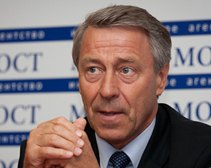 Оппозиция согласовала мажоритарщиков на Днепропетровщине, - ВО "Батькивщина"