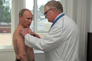 Путин получил травму во время кувырка на татами