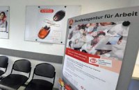 В Германии впервые за почти два года выросла безработица