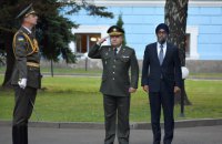 Украина предложила Канаде поучаствовать в строительстве завода боеприпасов