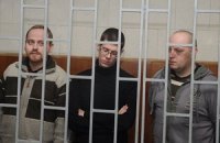 Семеро "амністованих" політв'язнів, у тому числі - активісти Майдану, досі залишаються за ґратами