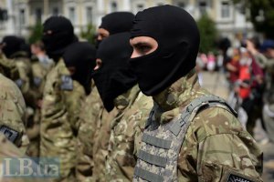 На побережье Азовского моря работают несколько профессиональных диверсионных групп, - батальон "Азов"