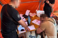 На Донеччині ДБР викрило схему привласнення "бойових" доплат військовим 