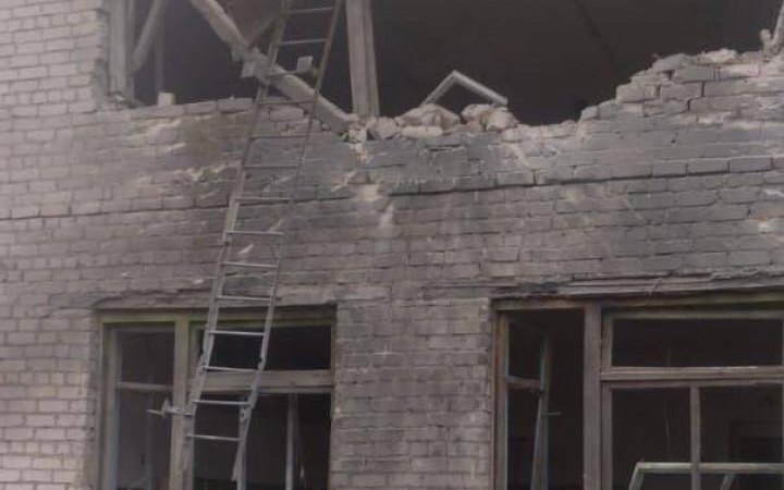 Росіяни обстріляли дитячий садочок на Херсонщині