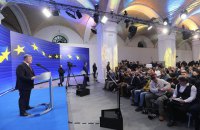 Порошенко назвал реадмиссию Саакашвили в Польшу юридически безупречной