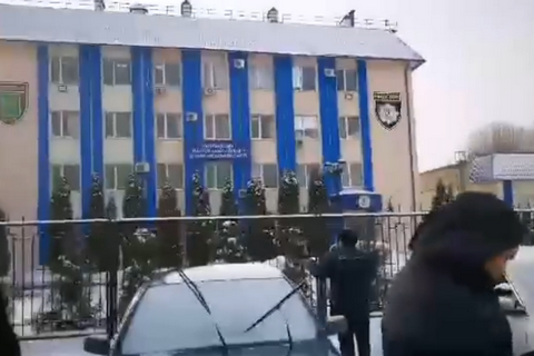 Власники "євроблях" почали протестувати через штрафи
