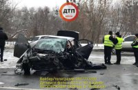 Сотрудник полиции погиб в лобовом ДТП на проспекте Лобановского в Киеве
