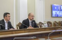 Шмигаль заявив про плани "перезапустити економіку" в травні