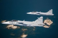Швеція передасть Україні 16 літаків Gripen протягом 10 місяців. Ще 22 борти Україна закупить 