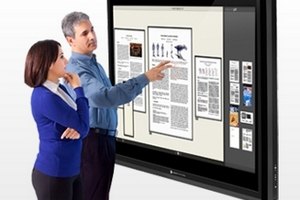 Microsoft купит разработчика гигантских сенсорных экранов