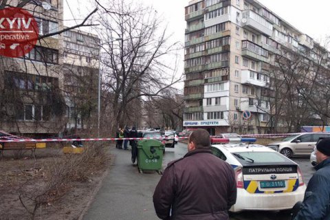 В Киеве мужчина в форме полиции застрелил водителя Mercedes (обновлено) 