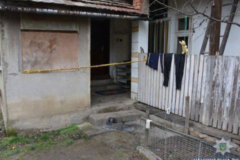 В Закарпатской области умерла женщина, которую кипятком облил пьяный сожитель