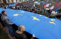 Не забудьмо про українців!