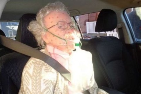 В США полиция спасла из машины манекена