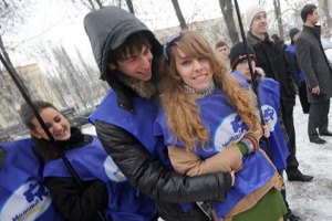 "Молодые регионы" назвали ложью избиение журналистки