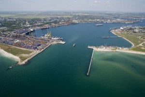 "СКМ" отрицает причастность к смене руководства Ильичевского морского порта в Одесской области