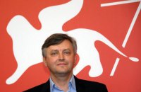 Сергей Лозница: «Донбасс, Осетия, Крым — это всё язвы, рецидивы сталинской эпохи. Давайте её подробно исследуем»
