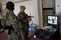 Боевики удерживают в плену более 700 украинских военных, - АП
