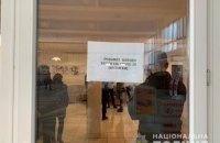 В Мукачево работники автовокзала продавали тесты на антиген по 350 гривен