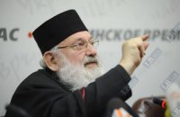 В здравом желании мира никто не должен отказываться от обороны, - Гузар