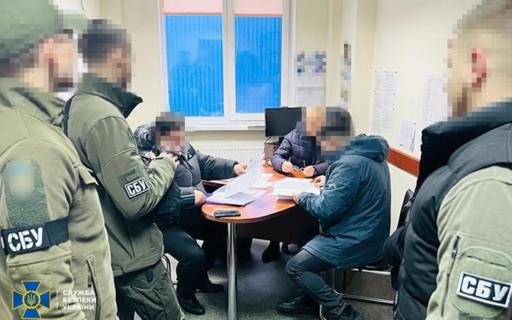Українське підприємство підозрюють у забезпеченні армії РФ засобами тактичної медицини