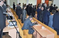 Миколаївський депутат-комуніст відмовився вставати під гімн України