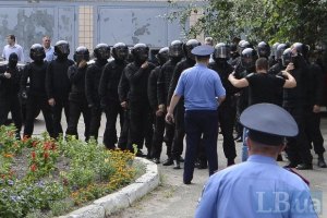 Финал Евро будут охранять до 10 тыс. милиционеров